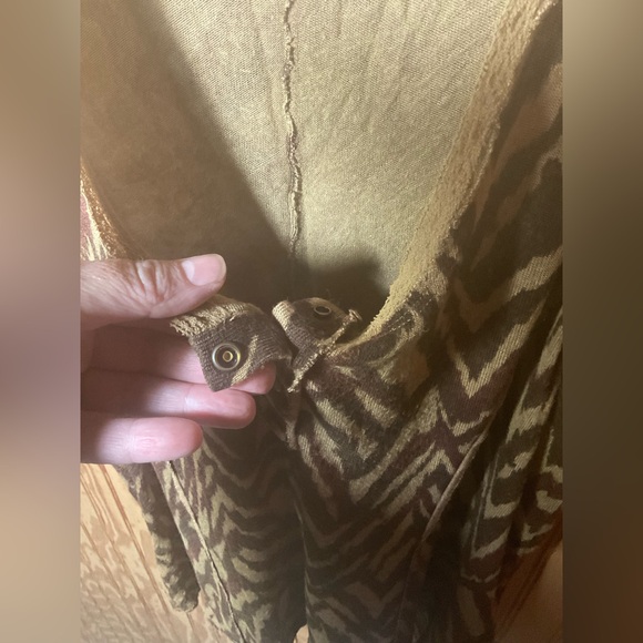 We The Free Tank Top - Picture 3 of 4